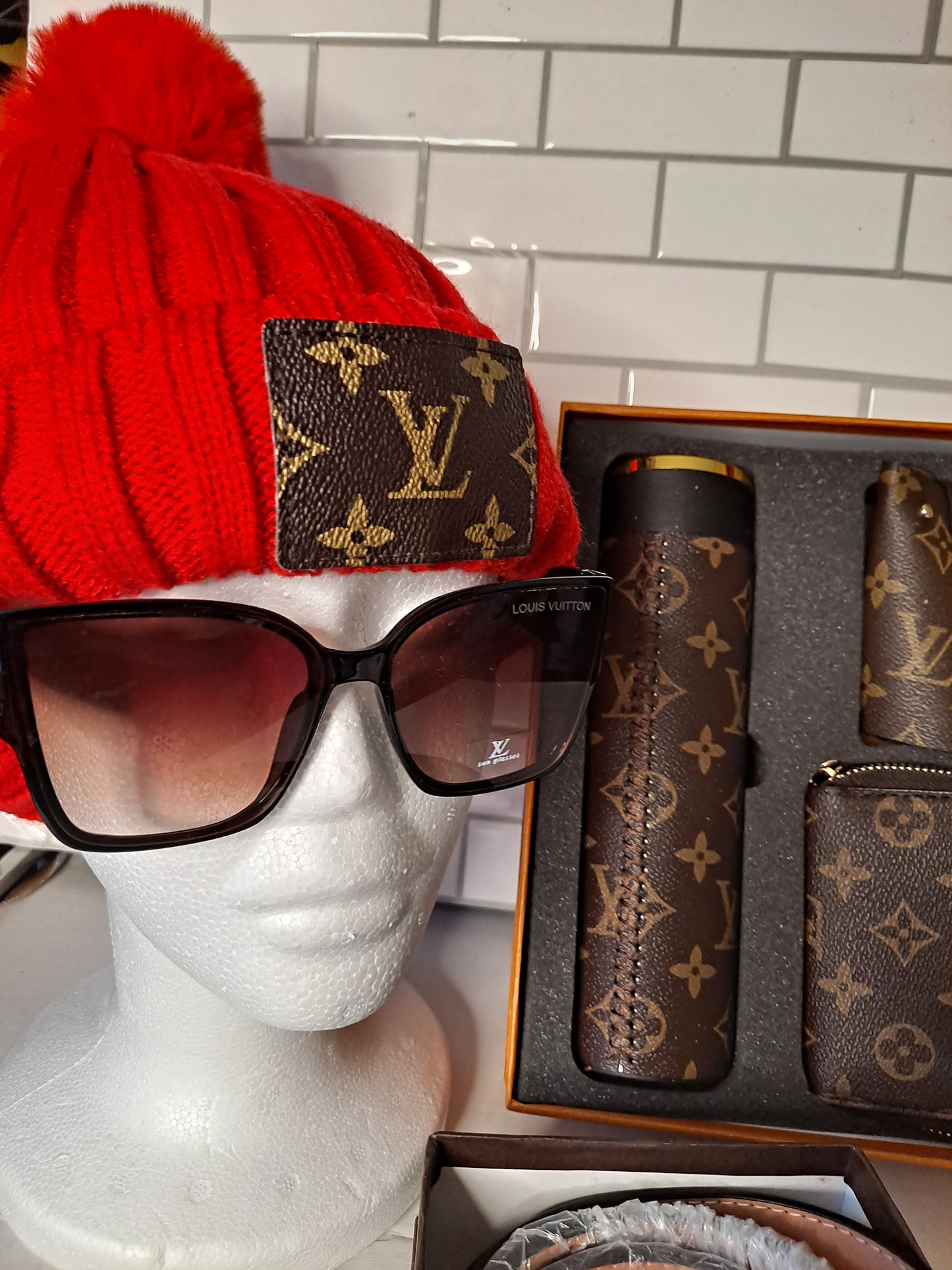 ON HAND LV FLOWER SET BAGS