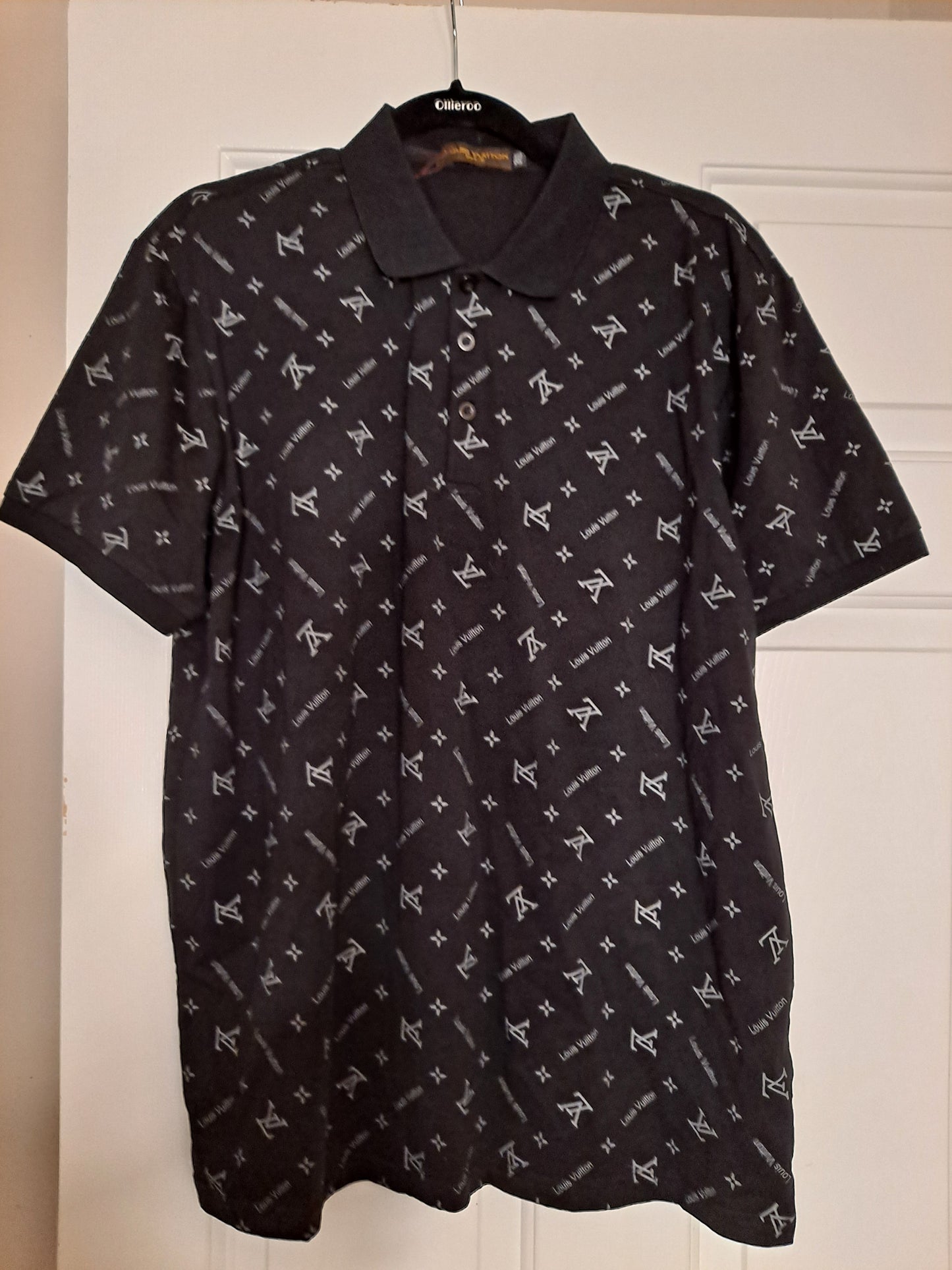 ON HAND LV BLACK LARGE SHIRT