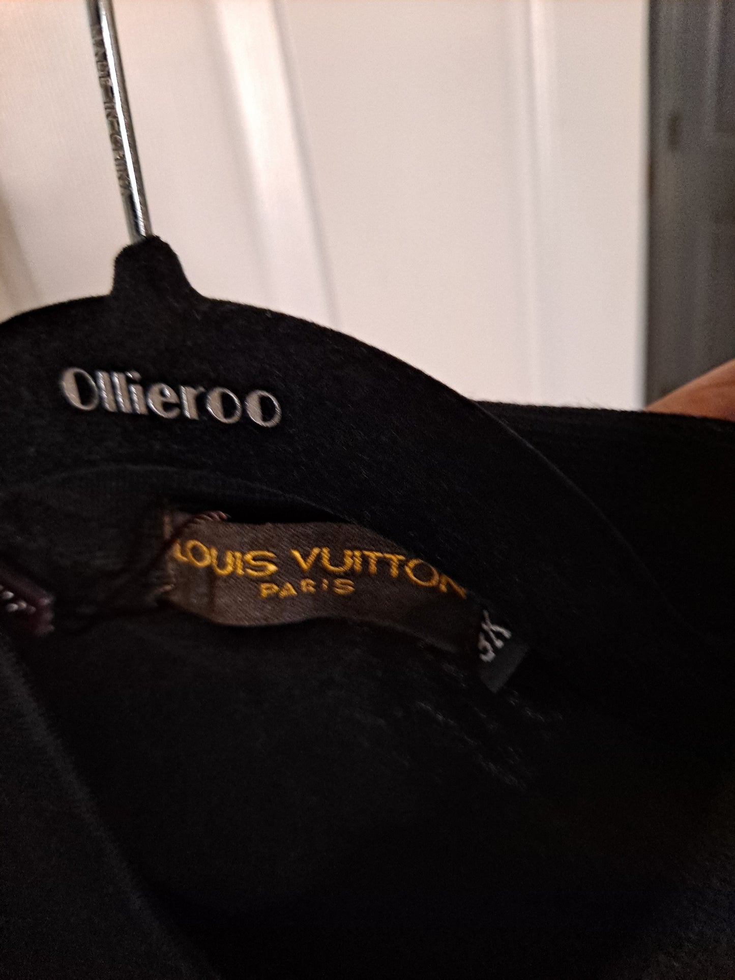 ON HAND LV BLACK LARGE SHIRT