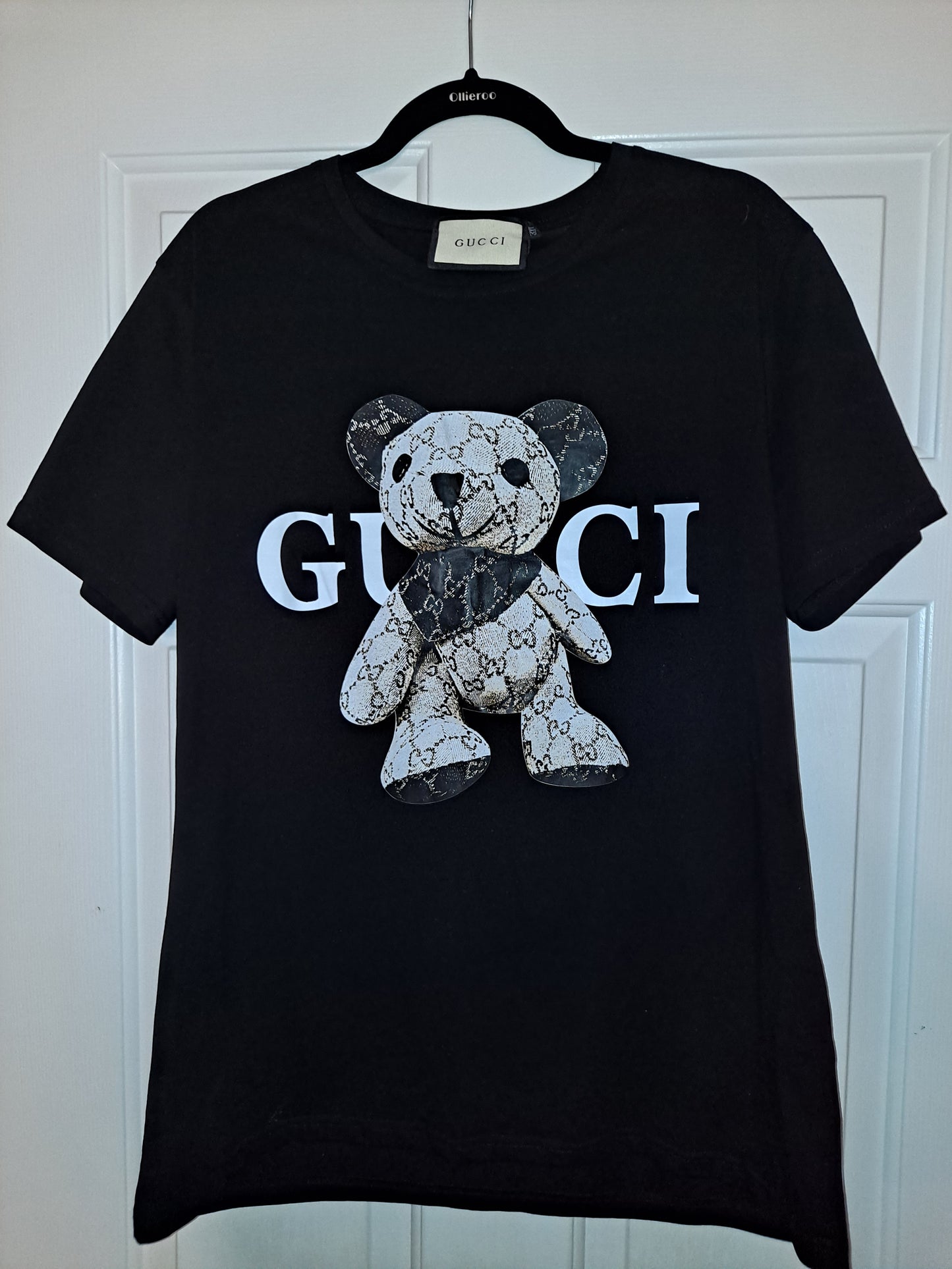 ON HAND GG BLACK LARGE MEN T-SHIRT UNISEX