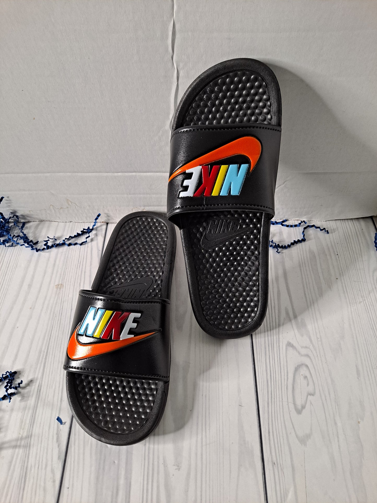 ON HAND NIK MUITICOLOR SLIDES