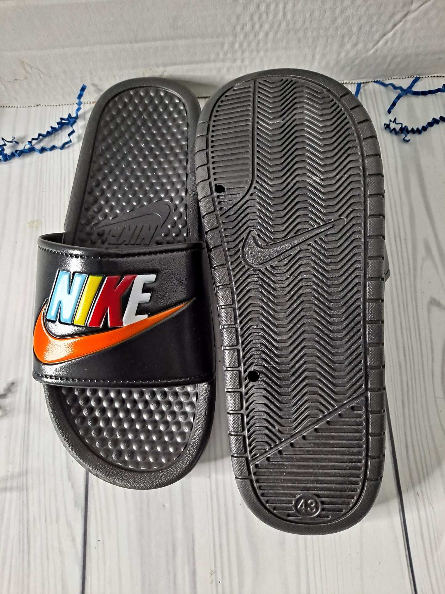 ON HAND NIK MUITICOLOR SLIDES