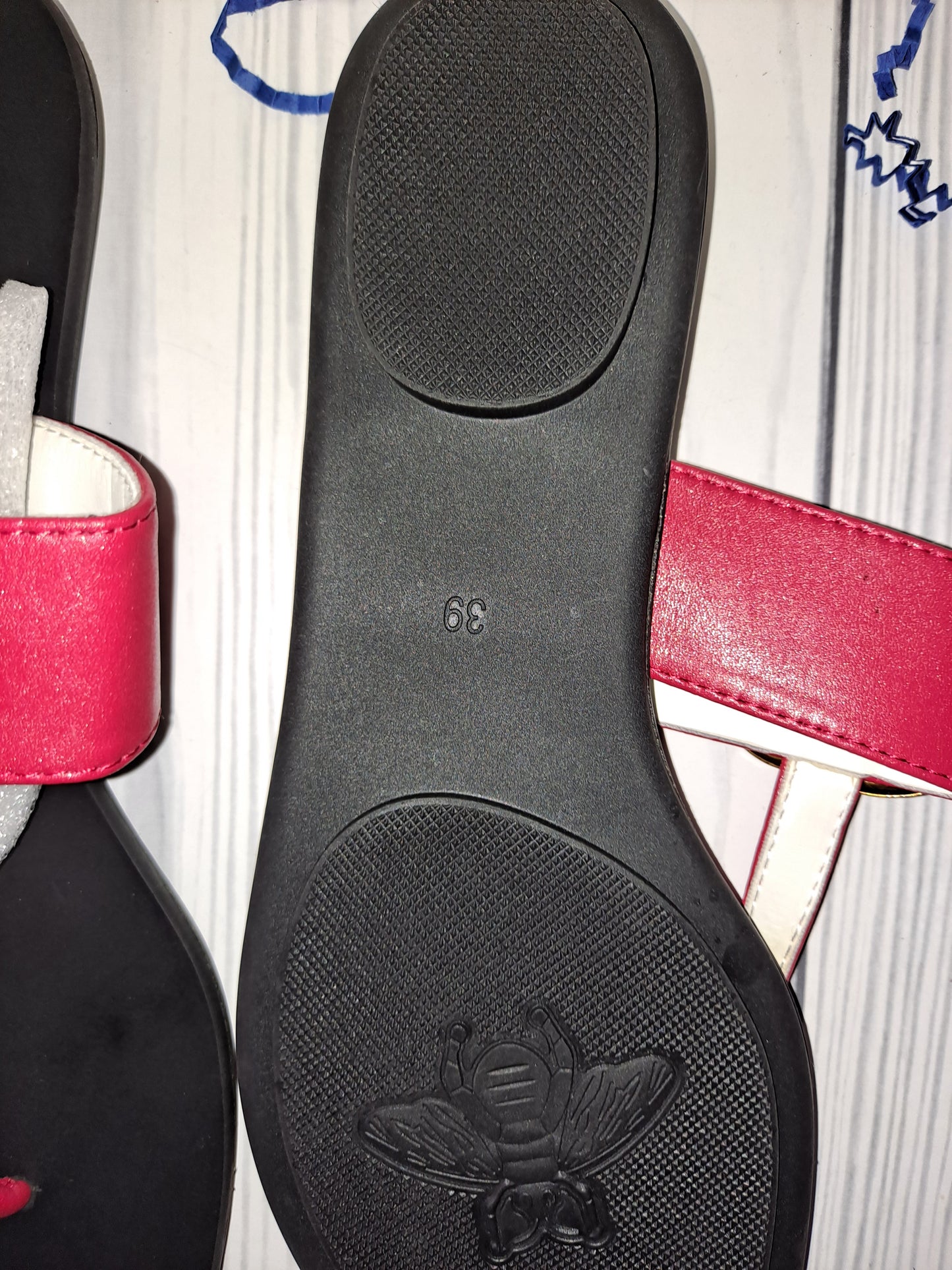 GG RED SANDALS SIZE 8 ON HAND