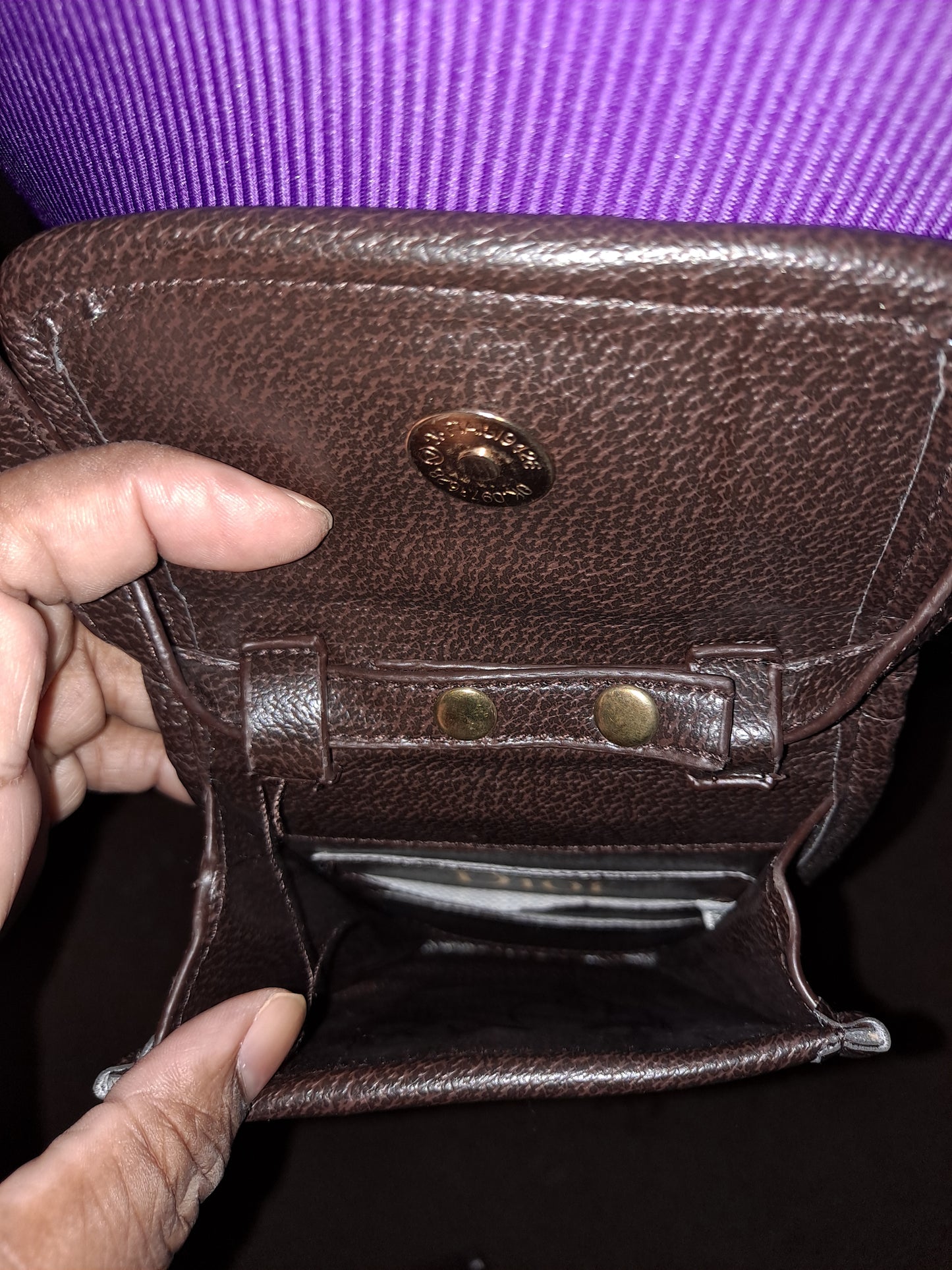 ON HAND CD MINI CROSSBODY BAG