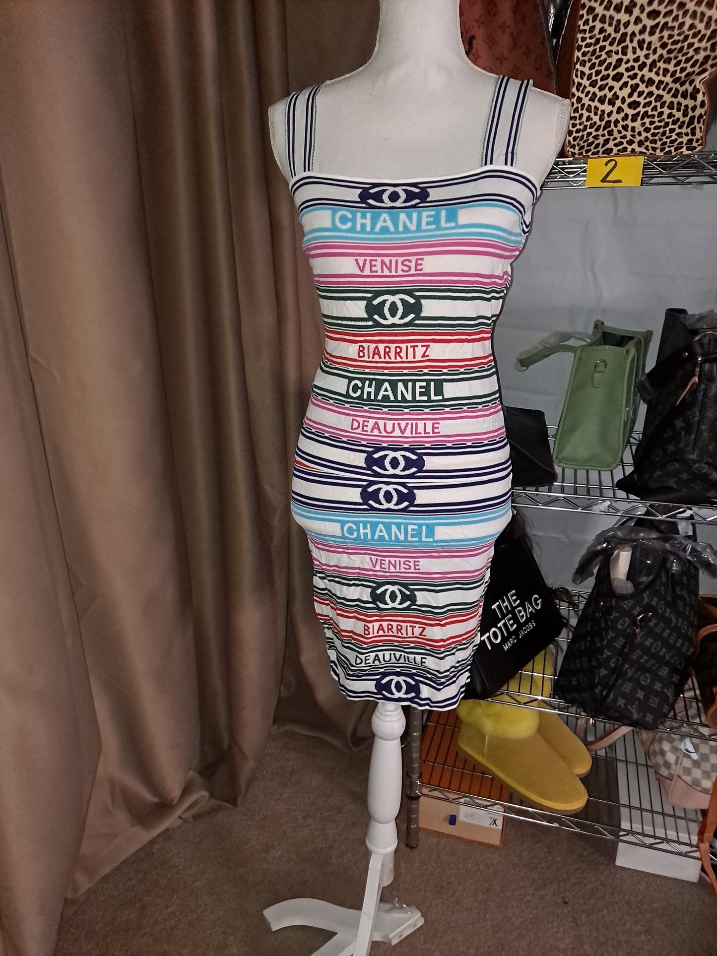 ON HAND CC MEDIUM SKIRT SET
