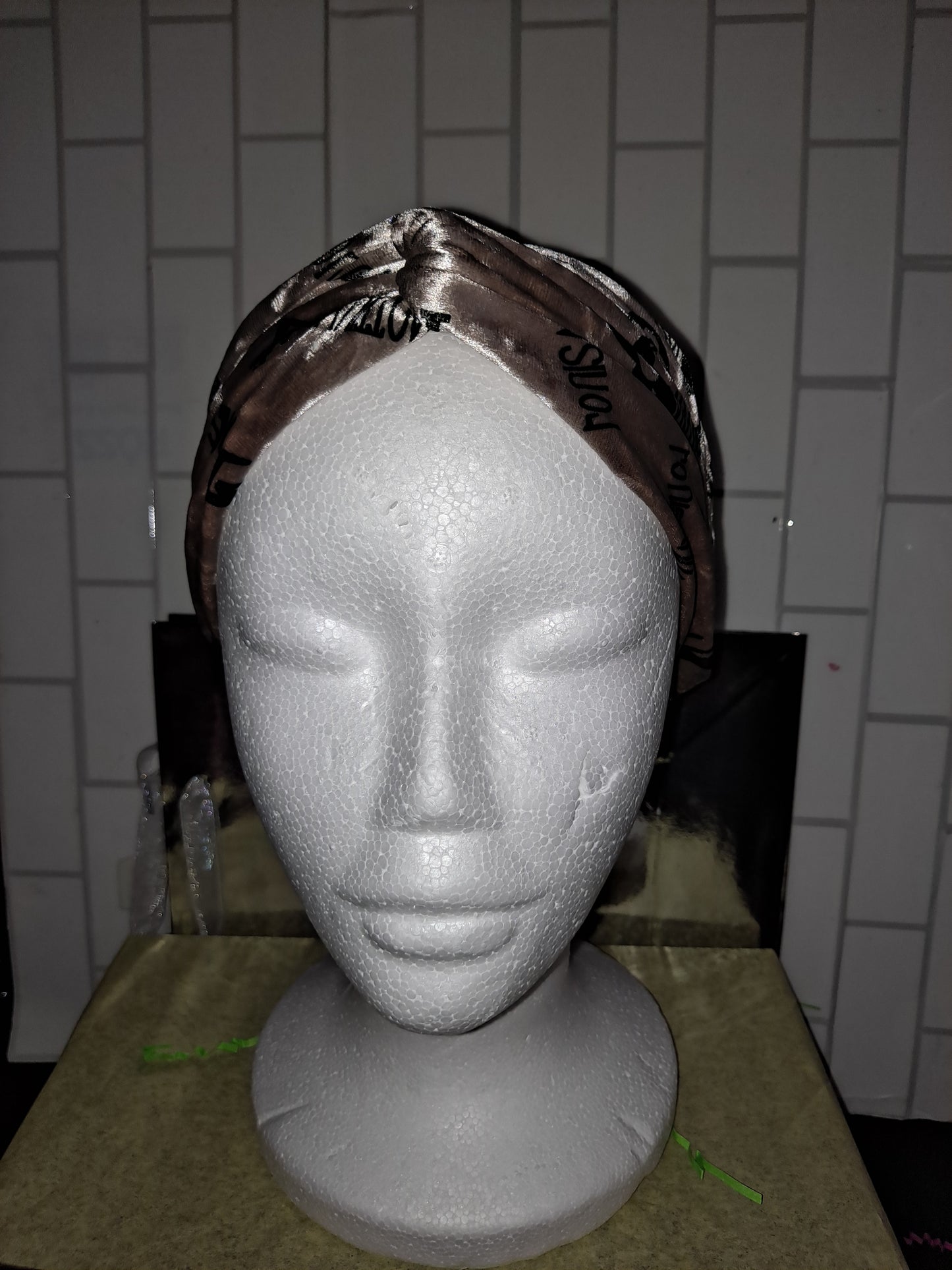ON HAND CUTE LV HEAD BAND