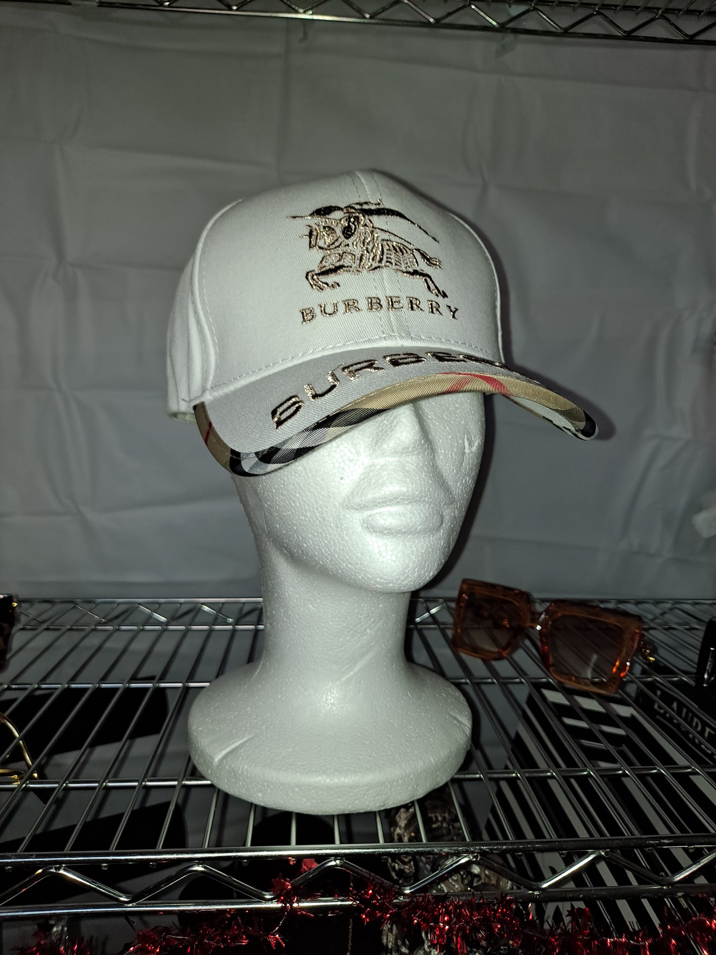 ON HAND BB ON HAND BASEBALL STYLE HATS