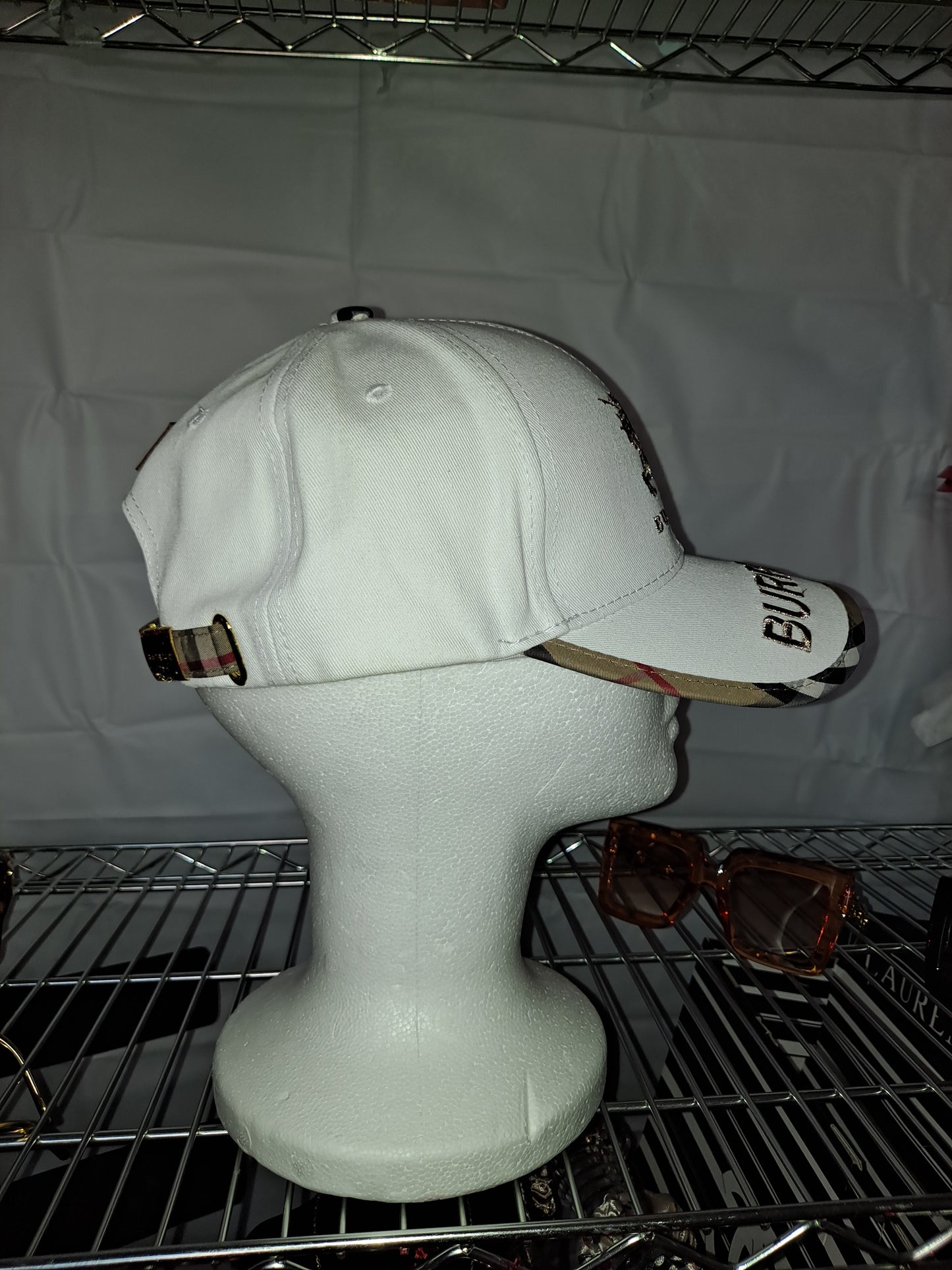 ON HAND BB ON HAND BASEBALL STYLE HATS