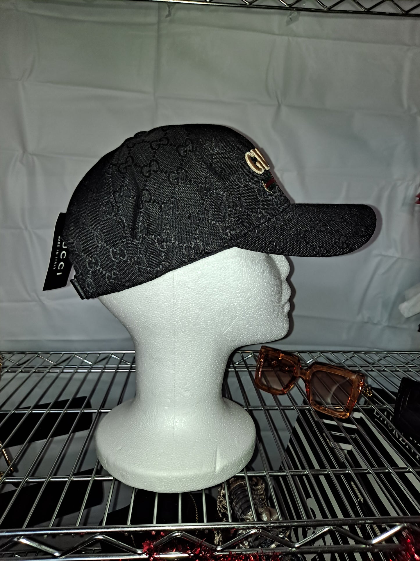 ON HAND GG ON HAND BASEBALL STYLE HATS