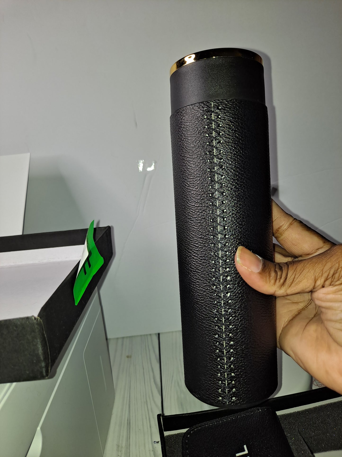 ON HAND CC GIFT BOX