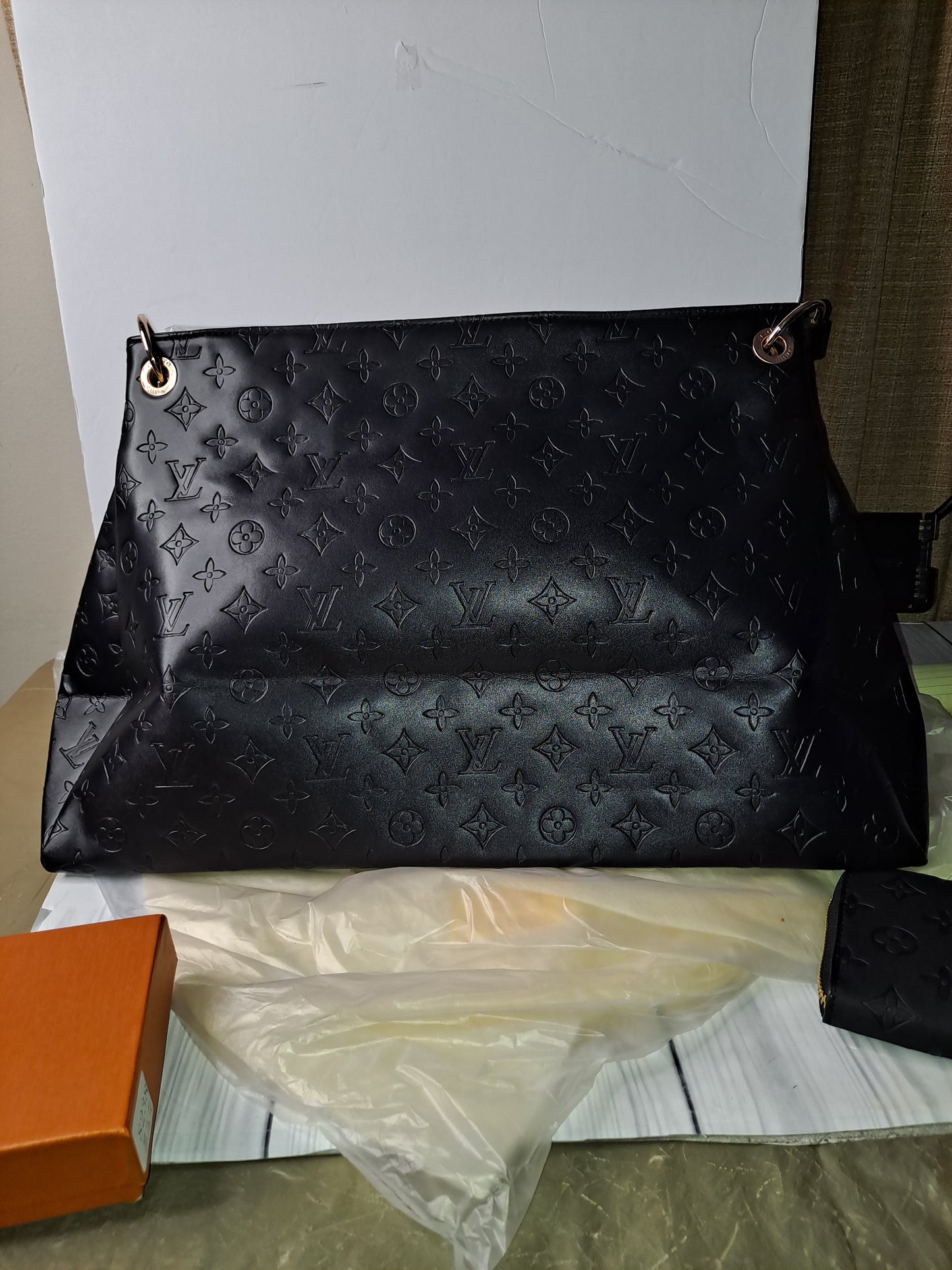 ON HAND LV EMBOSSED ARTSY BAG SET
