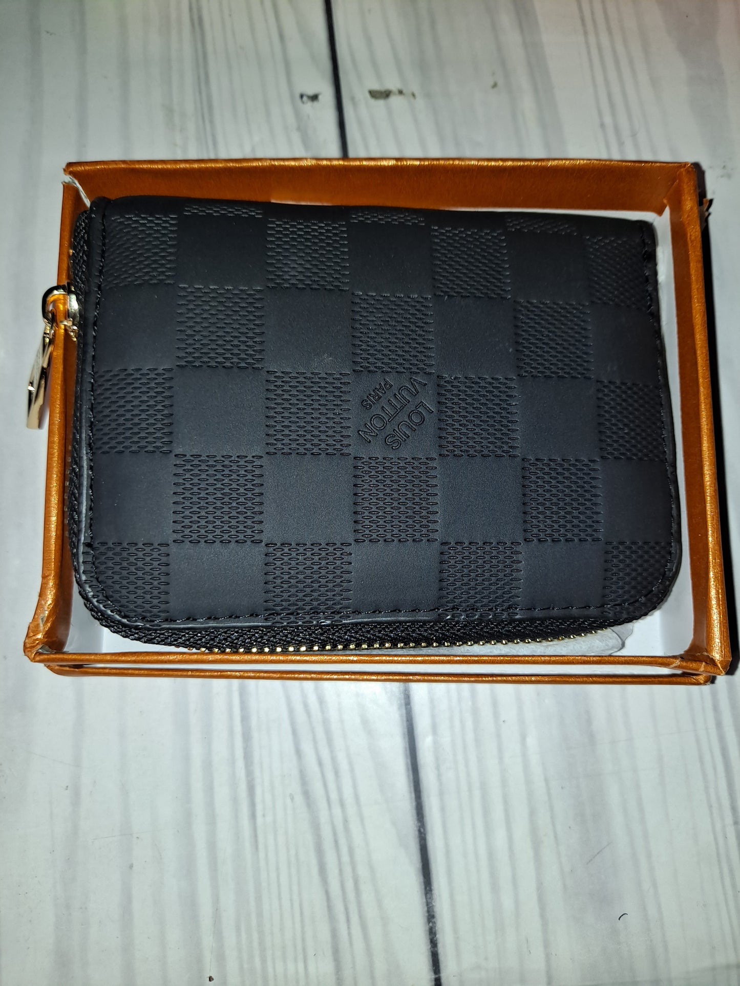 ON HAND LV, HH WALLETS