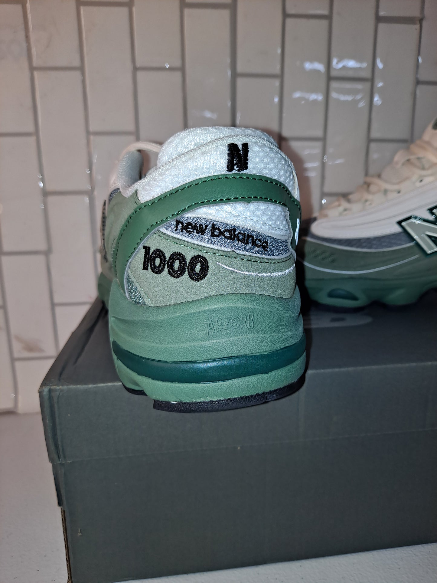 NB SNEAKERS OR LV CROSSBODY BAG