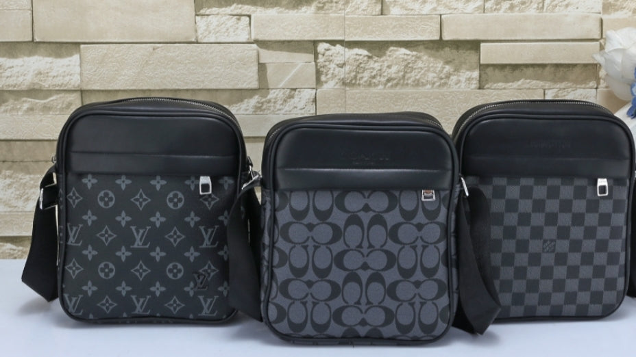BLACK MEN CHEST BAGS 1701