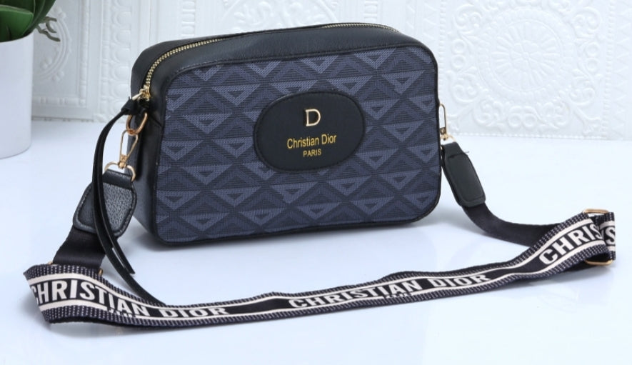 LV, GG, CD CROSSBODY/FANNY PACK 2625