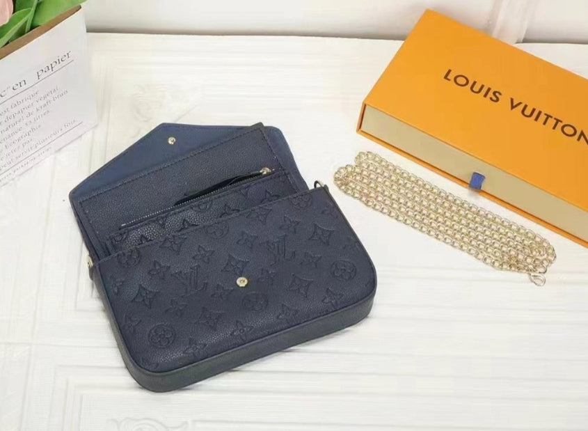 LV GOLD CHAIN CROSSBODY BAG 61276
