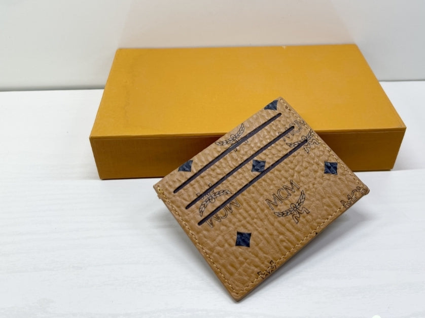 CREDIT CARD HOLDERS K109