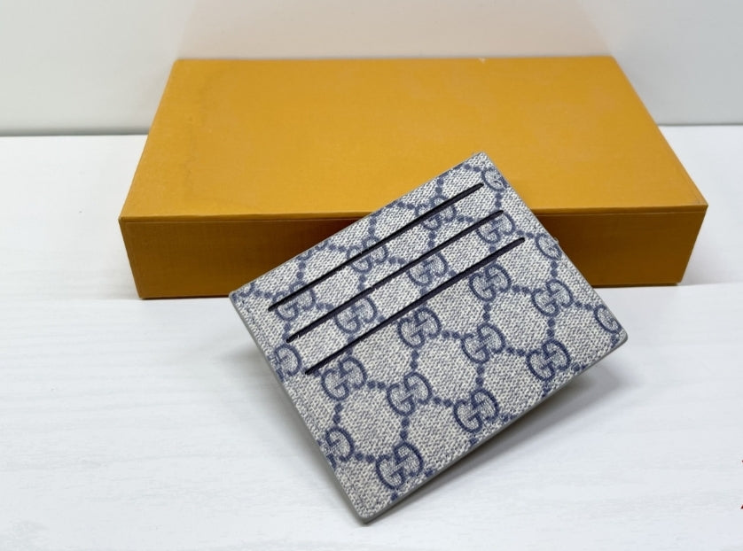 CREDIT CARD HOLDERS K109
