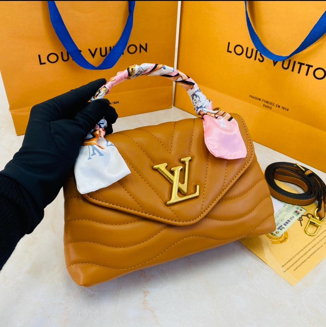 LV FRONT CLOSEUR CROSSBODY BAG P58