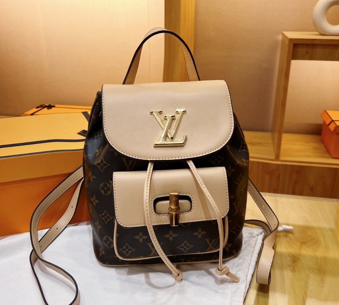 LV BACKPACK BAGS 3308