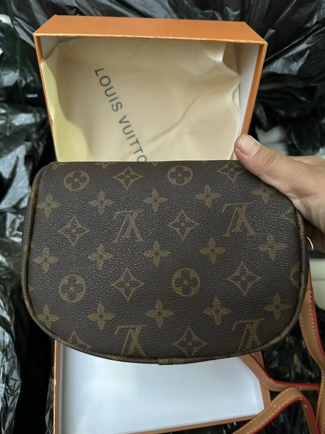 LV BUM BAG CROSSBODY