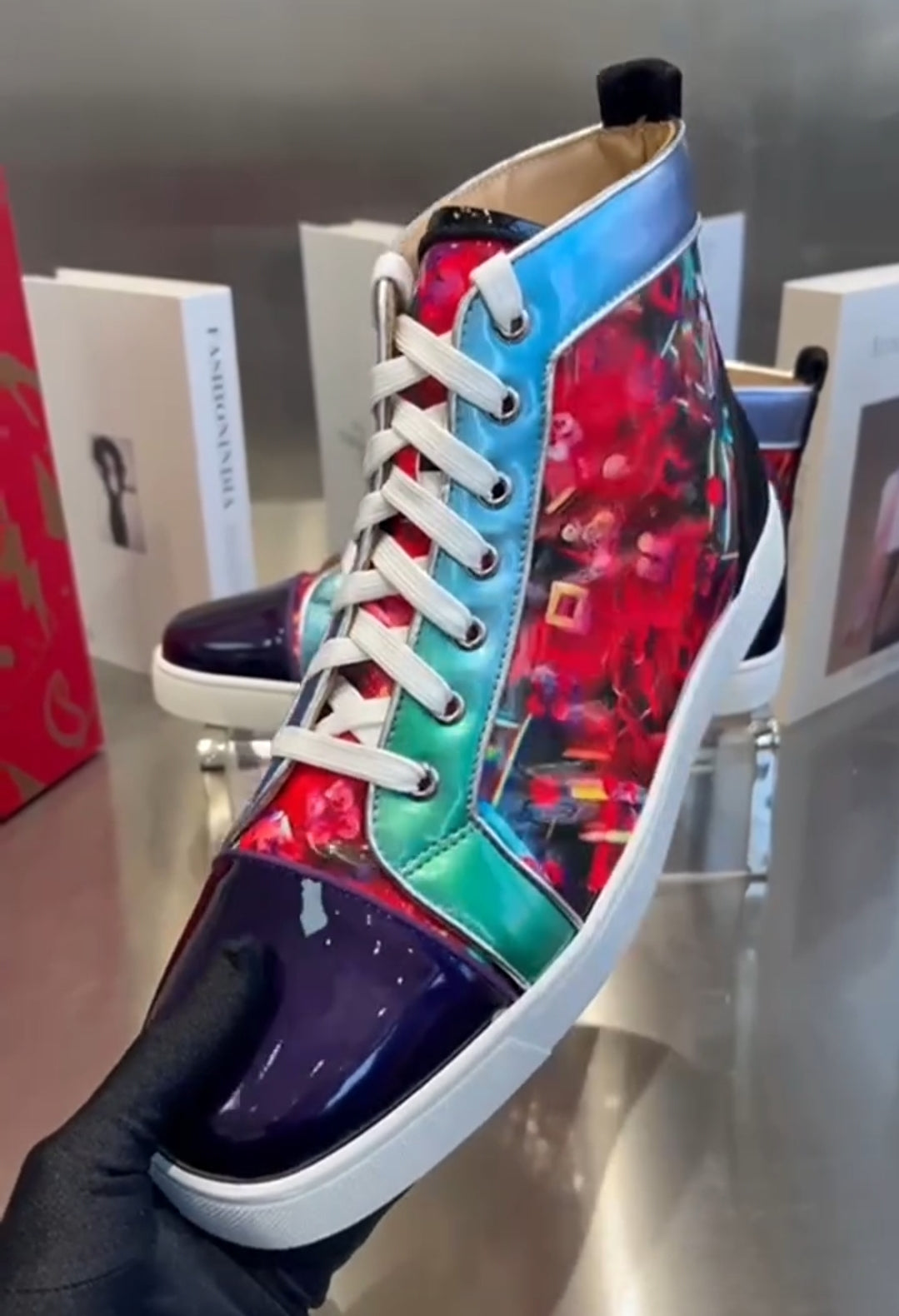 PRE-ORDER MEN SNEAKERS