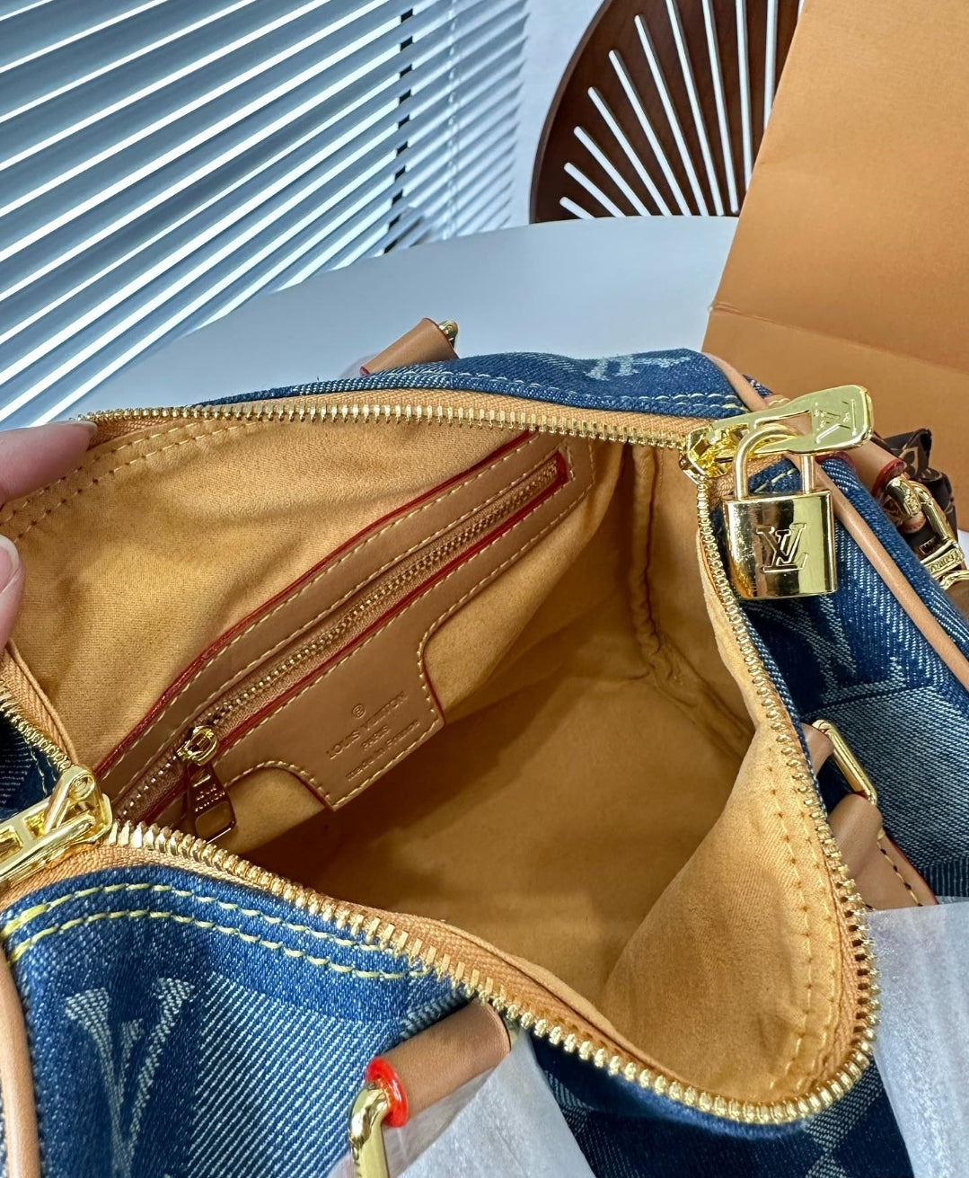 LV DENIM SPEEDY CROSSBODY BAG 73420170