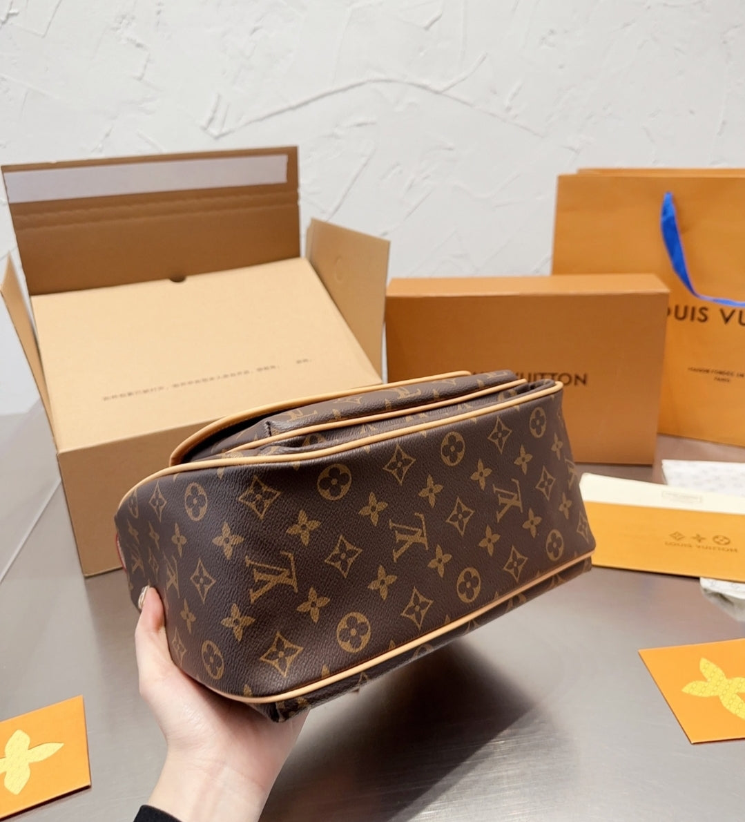 LV CROSSBODY BAG 7359195