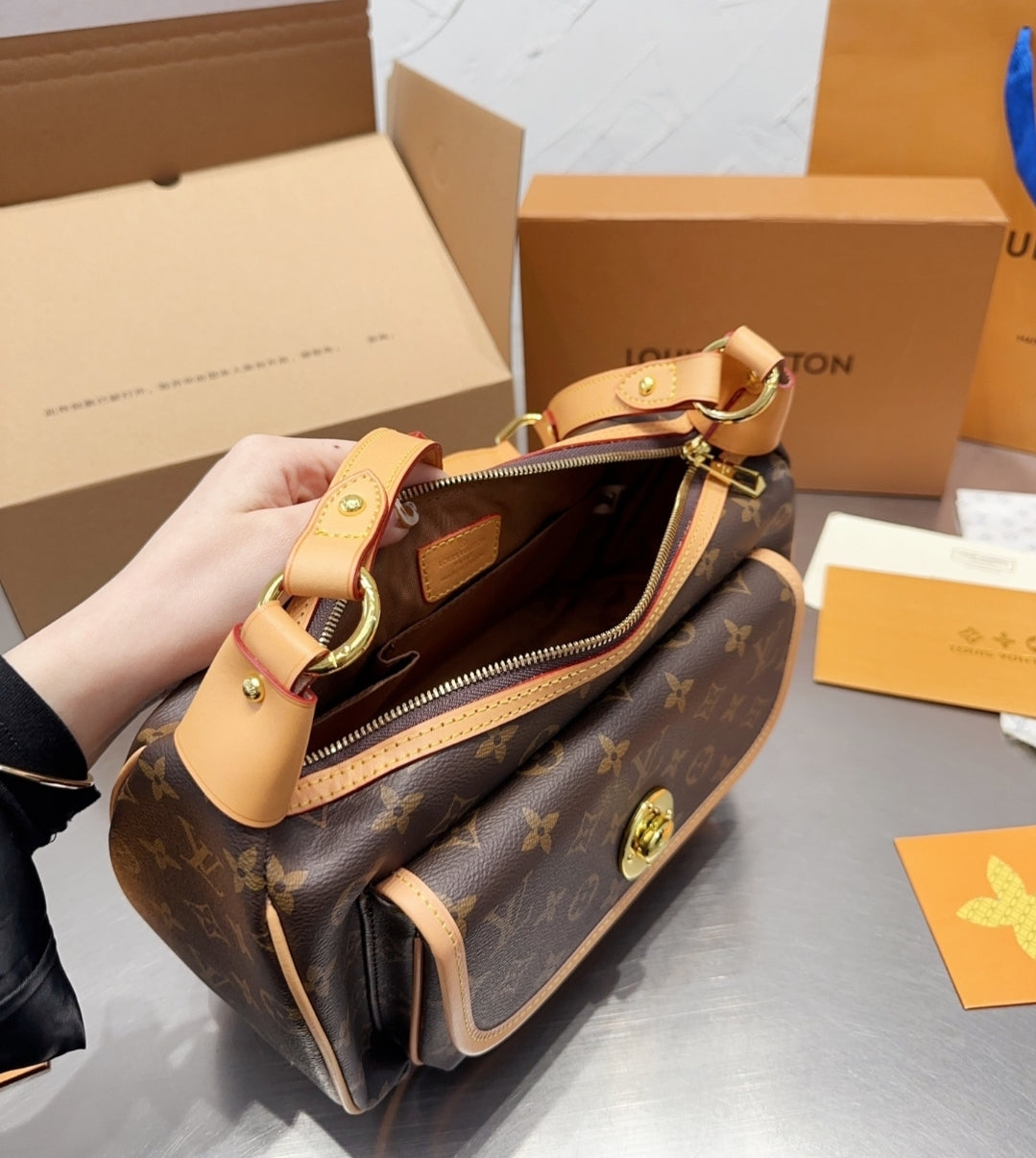 LV CROSSBODY BAG 7359195