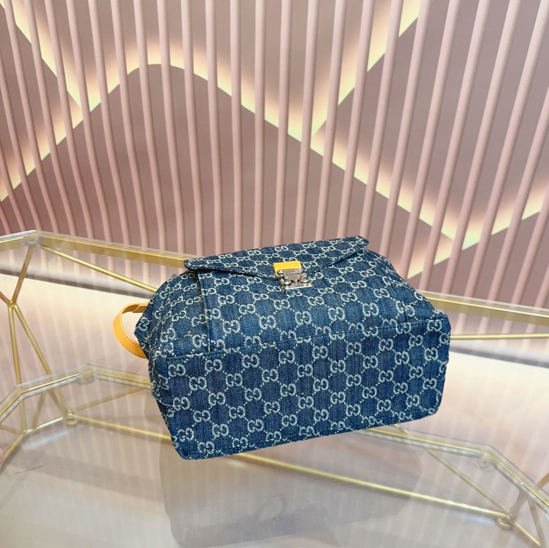 GG DENIM BUCKET/CROSSBODY BAG 73240135