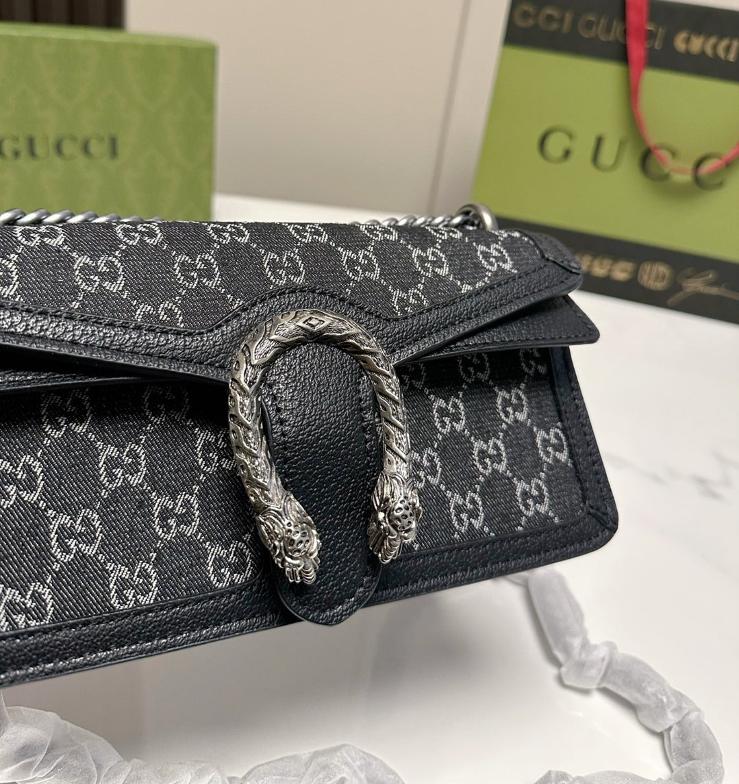 PRE-ORDER GG BLACK HORSE SHOE CROSSBODY BAG 7438185