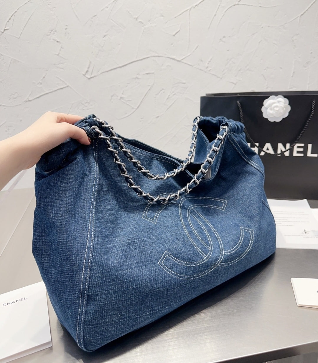 CC DENIM HOBO BAG 7359190