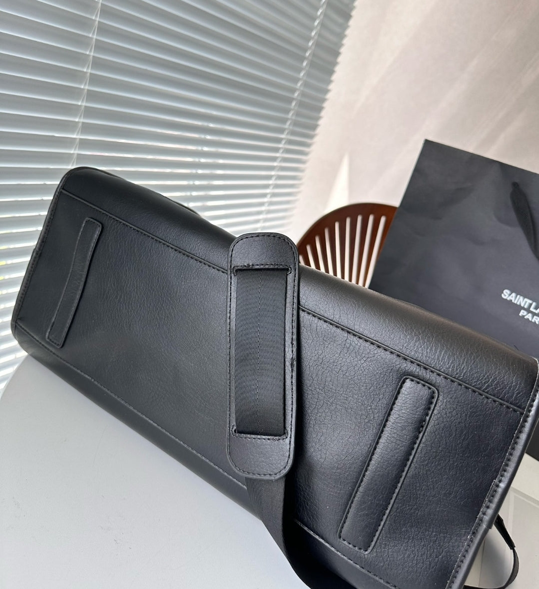 YLS BLACK DUFFLE BAG 73240170
