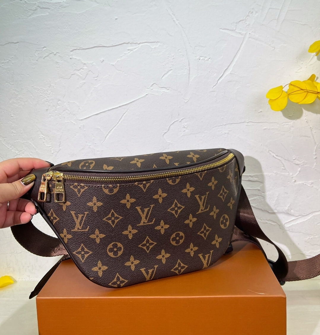 LV FANNIE PACK BAGS 73240100