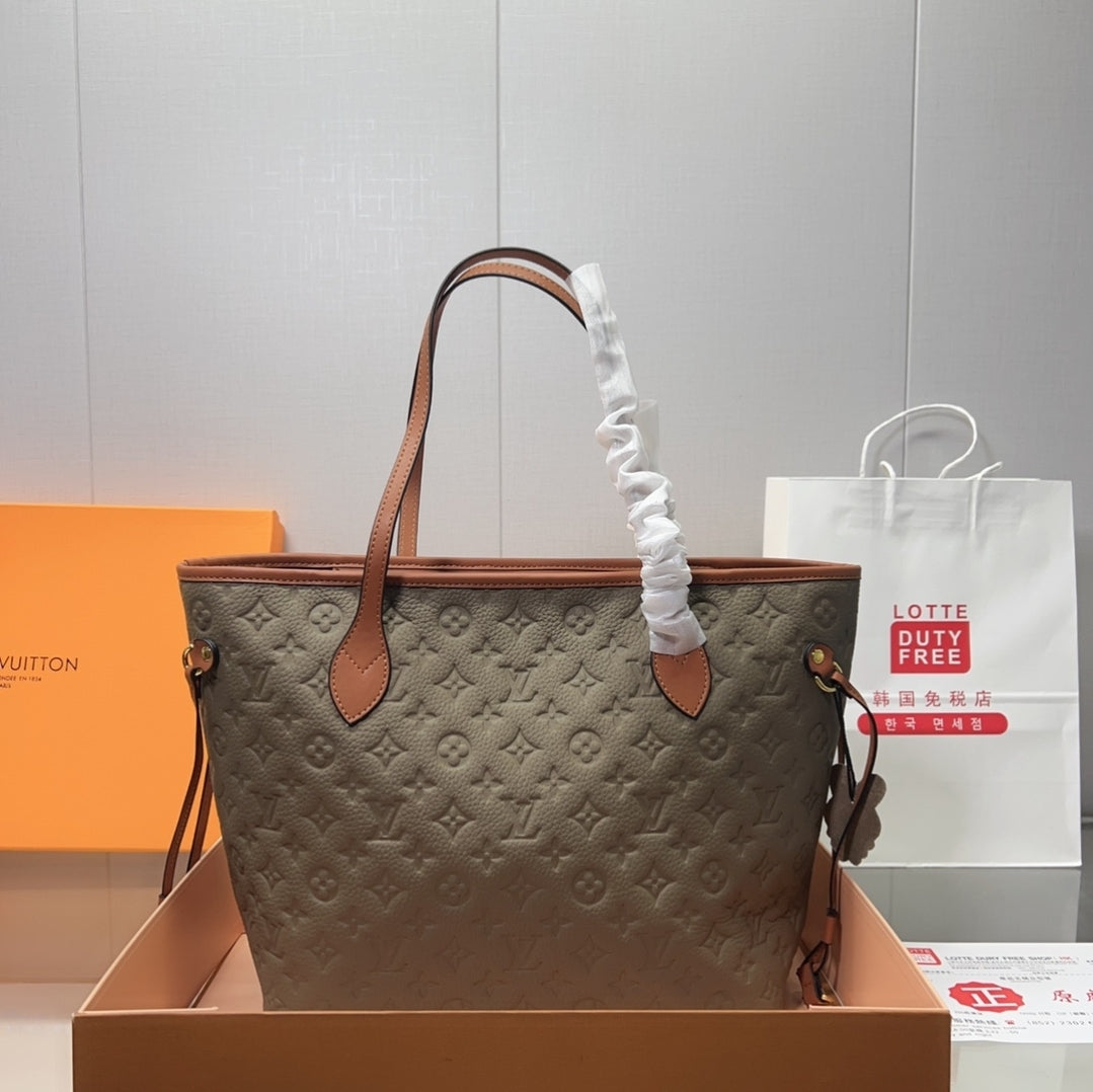 LV EMBOSSED NEVERFULL BAGS 73240210