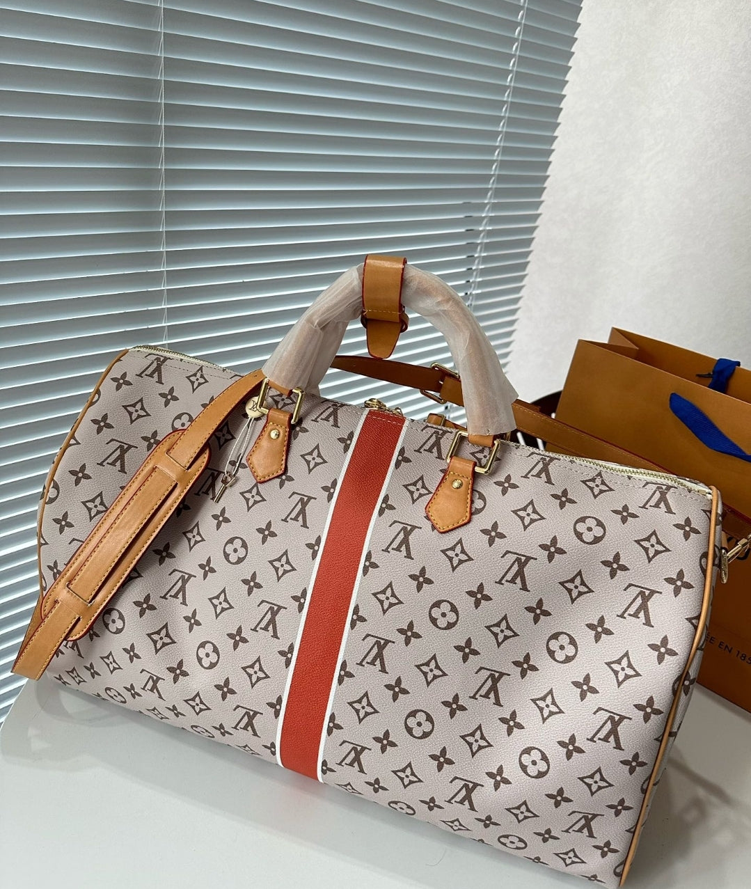 LV RED STRIPE DUFFLE BAG 73240170