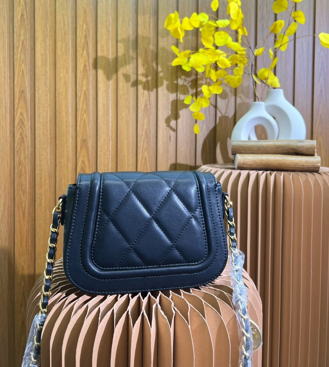CC BLACK CROSSBODY BAG 73255150