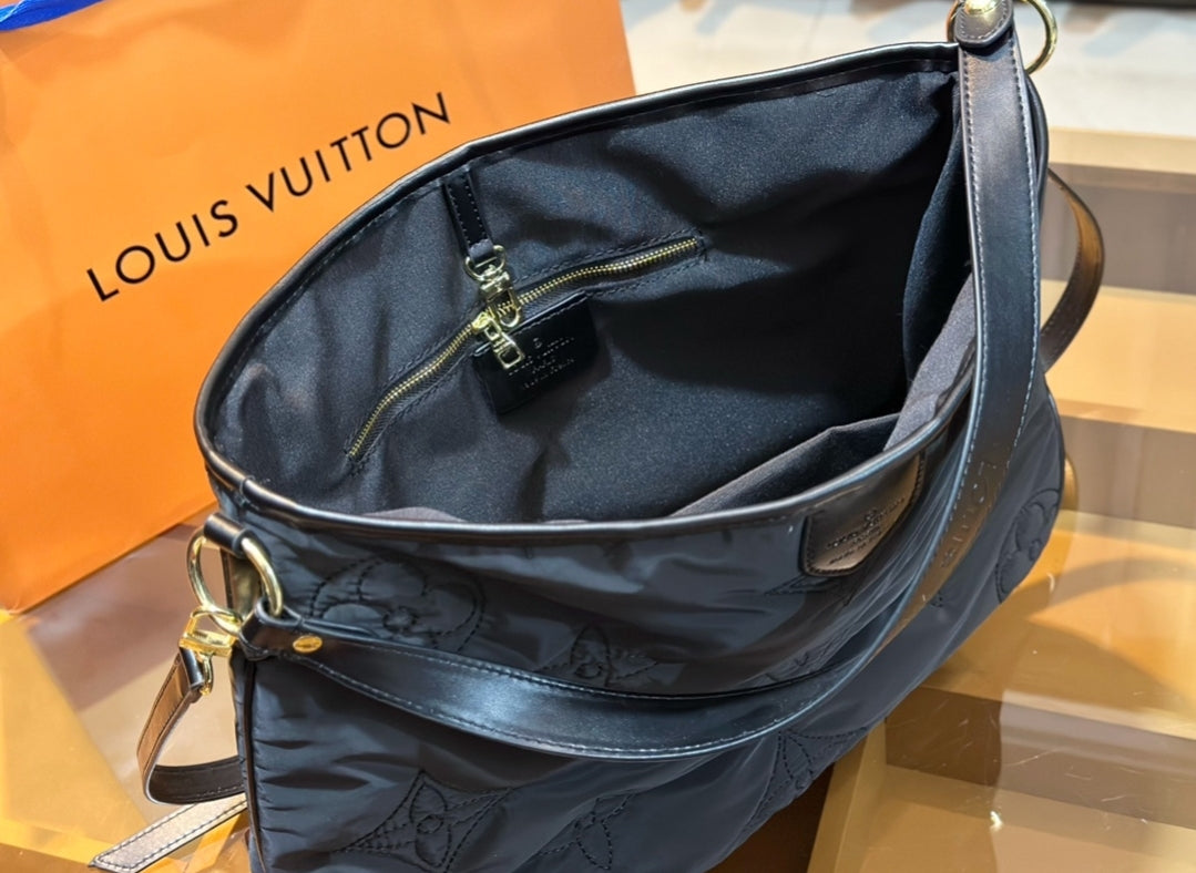 PRE-ORDER LV EMBOSSED NEVERFULL BUNDLES 7220150