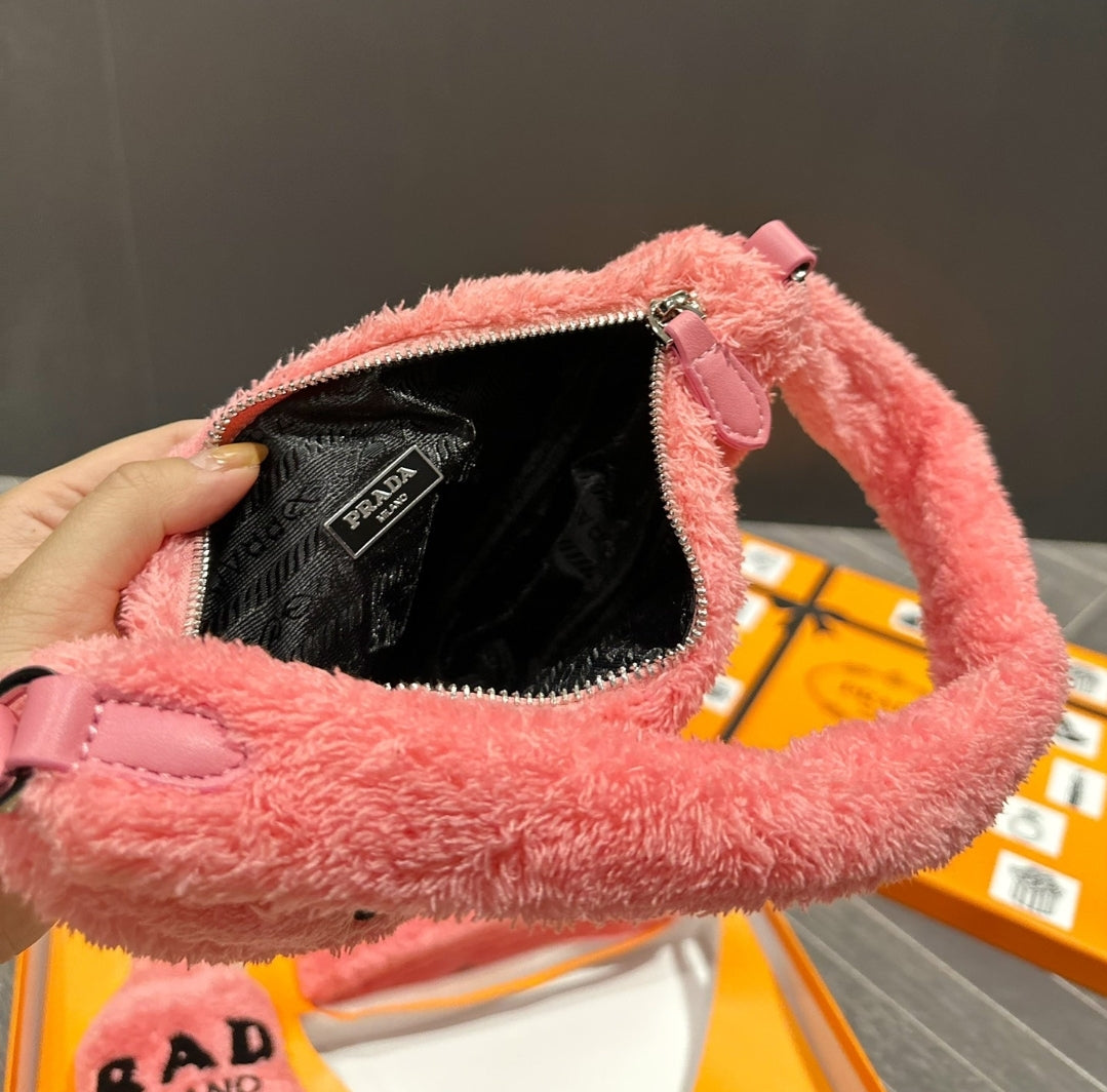 PRE-ORDER PR HAT, BAG & HEAD BAND BUNDLE 7647190