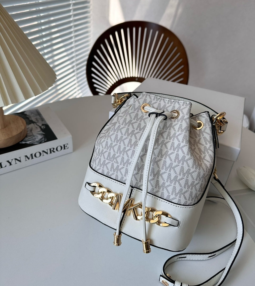 MK BUCKET BAGS 73240155