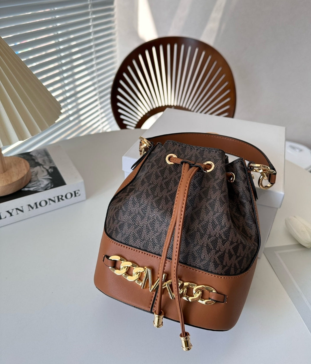 MK BUCKET BAGS 73240155