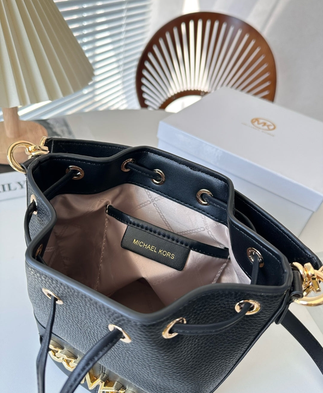 MK BUCKET BAGS 73240155