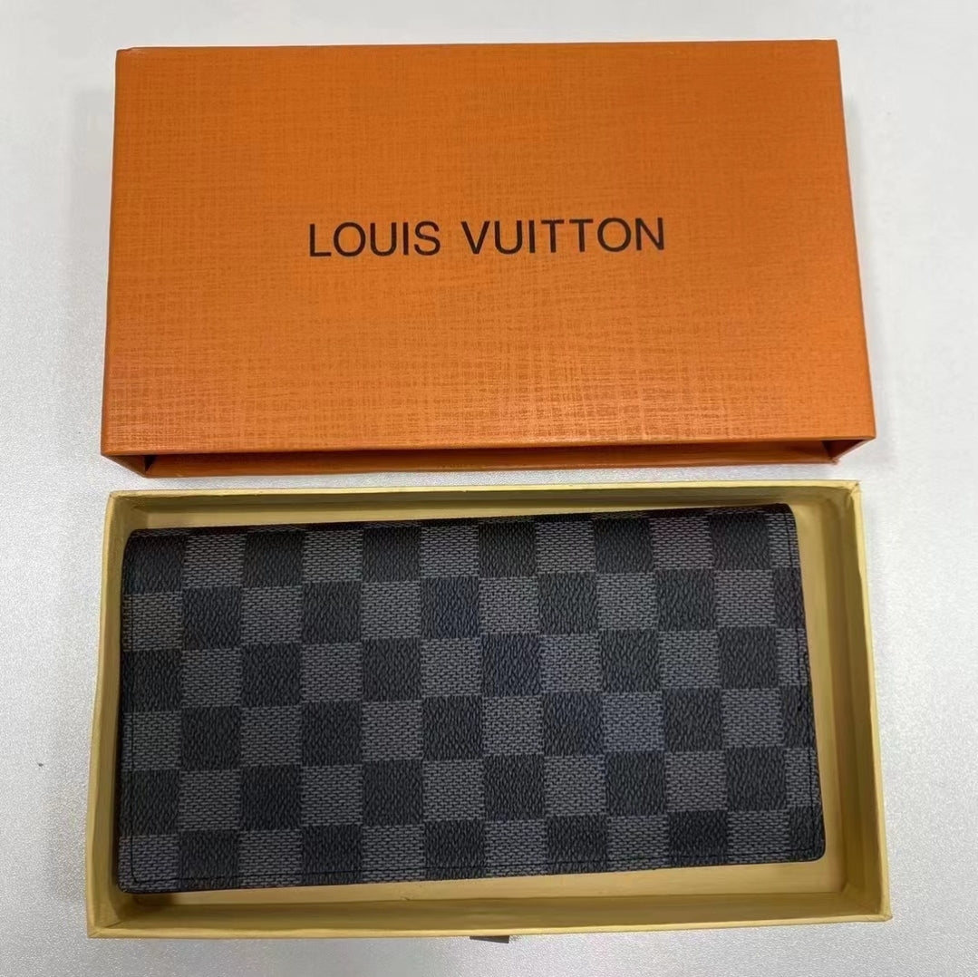 PRE-ORDER LV WALLETS LV860