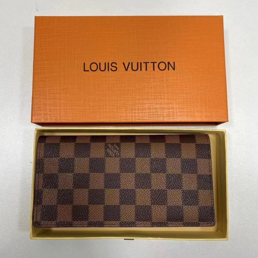 PRE-ORDER LV WALLETS LV860