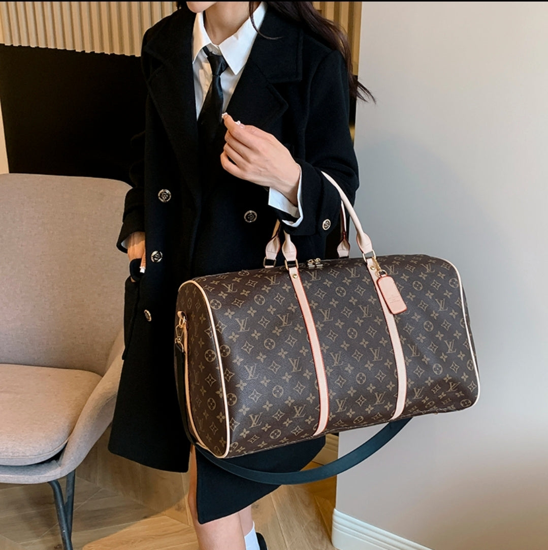 PRE-ORDER LV DUFFLES LV883