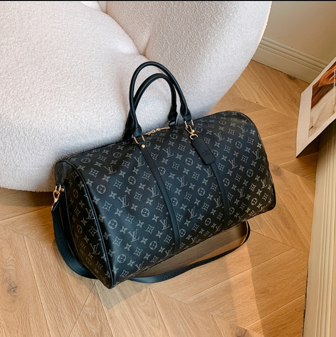 PRE-ORDER LV DUFFLES LV883