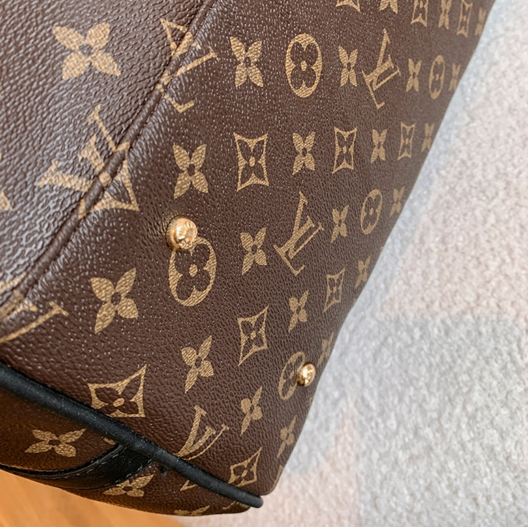 PRE-ORDER LV DUFFLES LV883