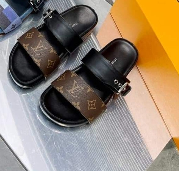 PRE-ORDER LV 2 STAPs SANDALS