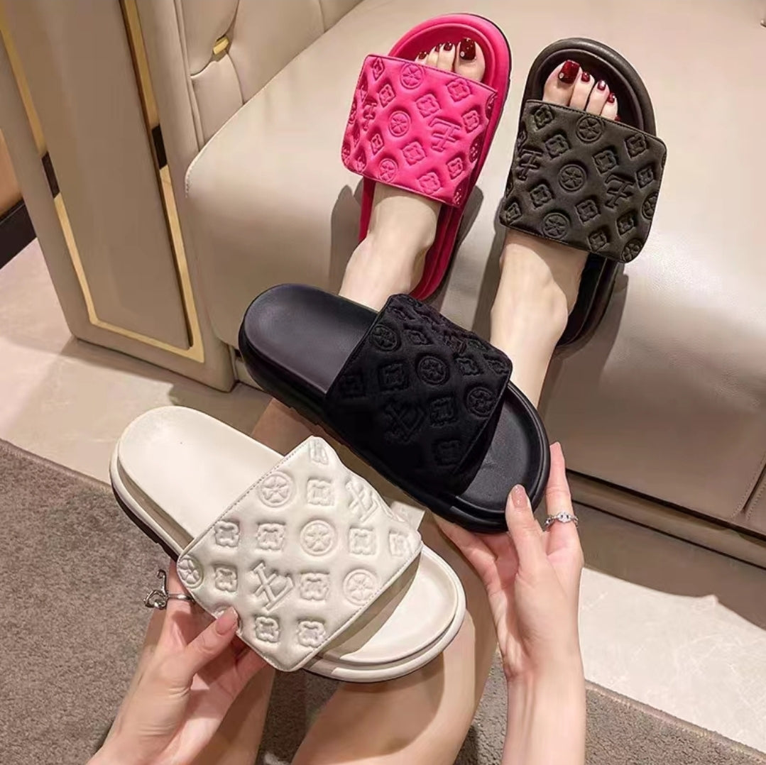 LV EMBOSSED VELCRO SLIDES