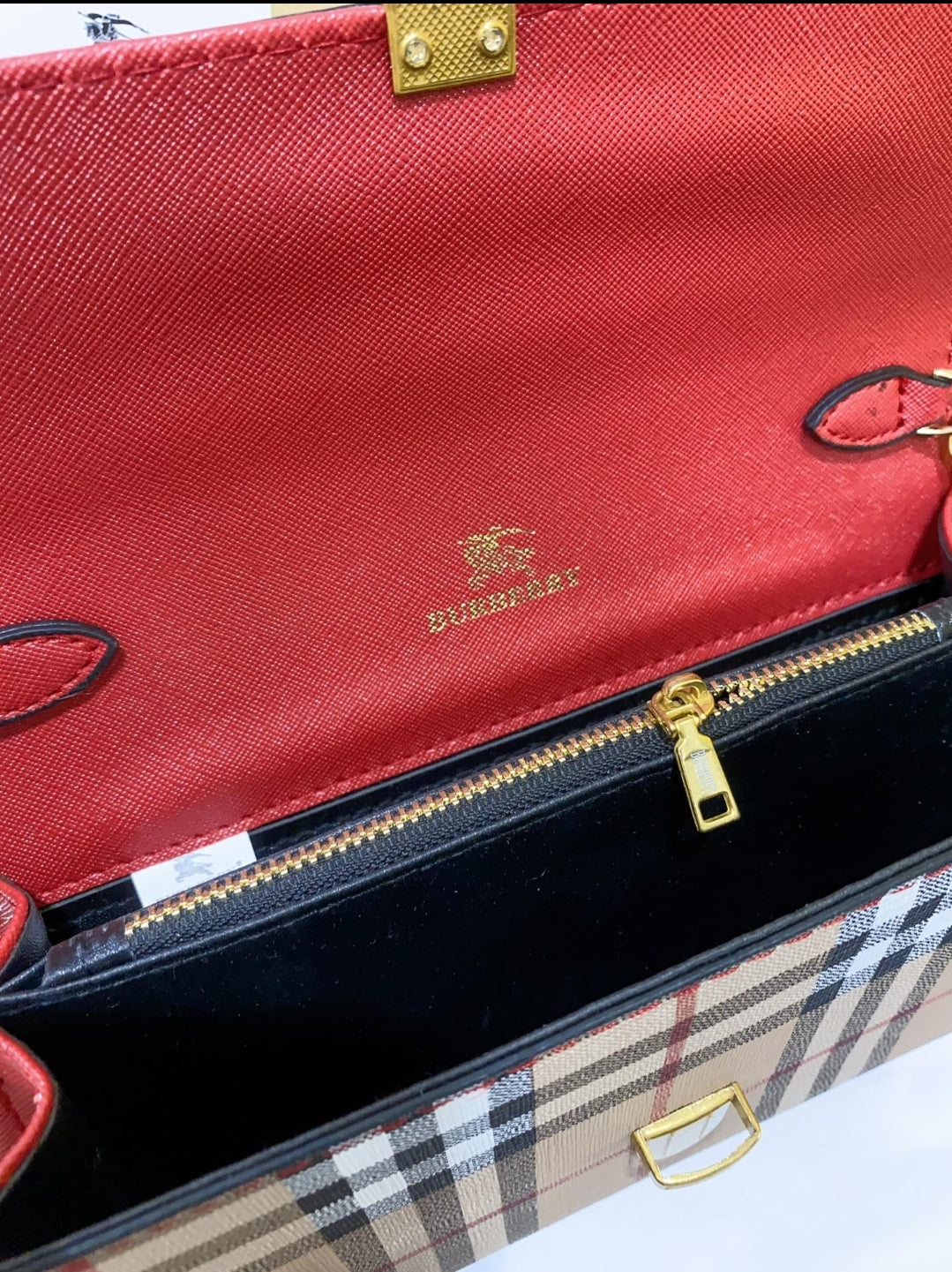 BB GOLD CHAIN CROSSBODY BAGS 8960